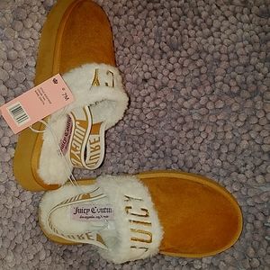 Juicy Couture Slides
